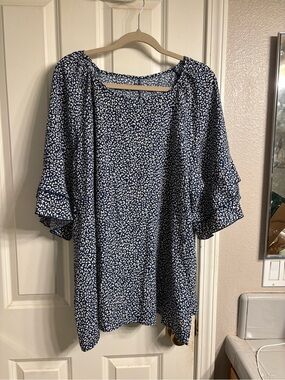 Women's Navy and White Printed Blouse